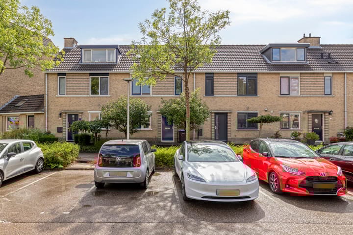 Photo 25 of Johannes Chr. Bendorpstraat 6