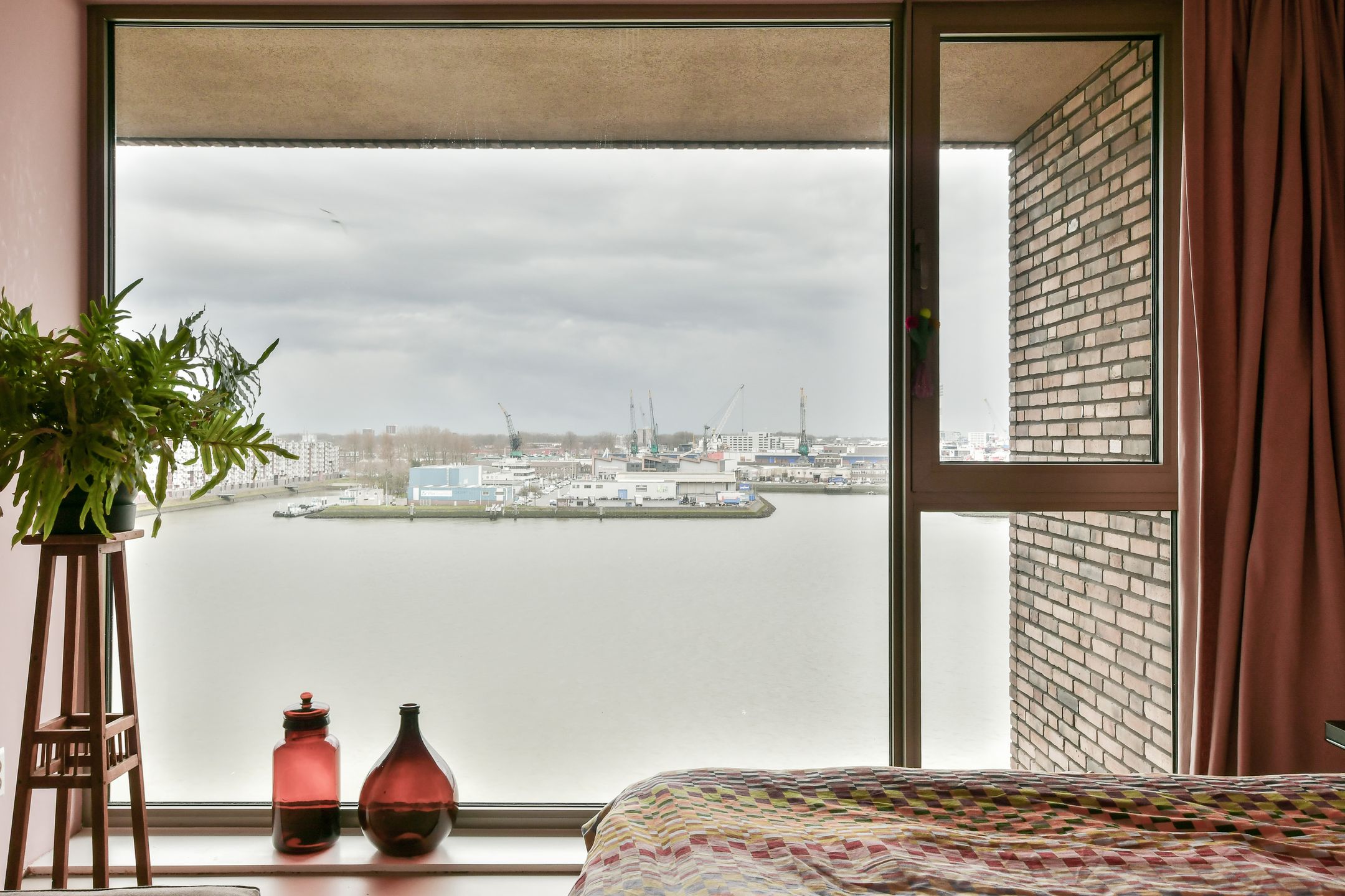 Foto 18 van Lloydkade 449