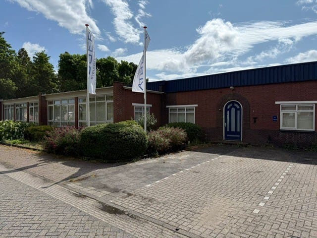 Bekijk foto 2 van H. Hindersstraat 60