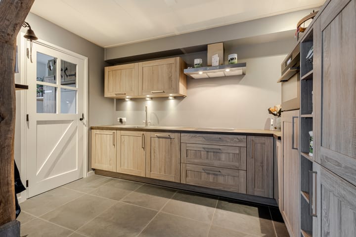 Foto 3 van Van Brederodestraat 66