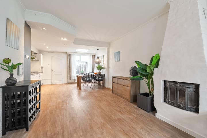 Foto 6 van Van Hogendorpstraat 63