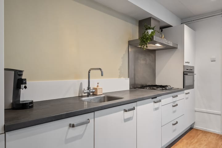 Foto 9 van Van Hogendorpstraat 63