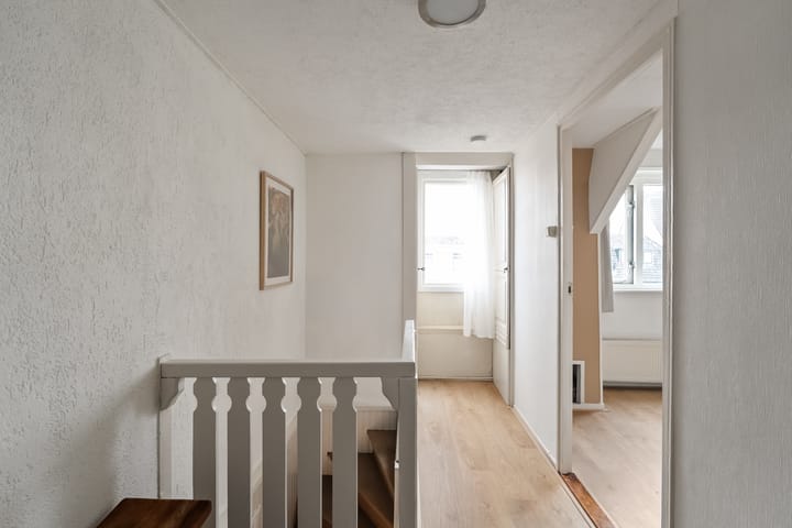 Foto 19 van Van Hogendorpstraat 63