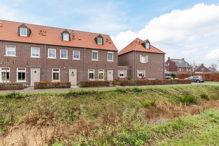 Foto 2 van Kuukven 12