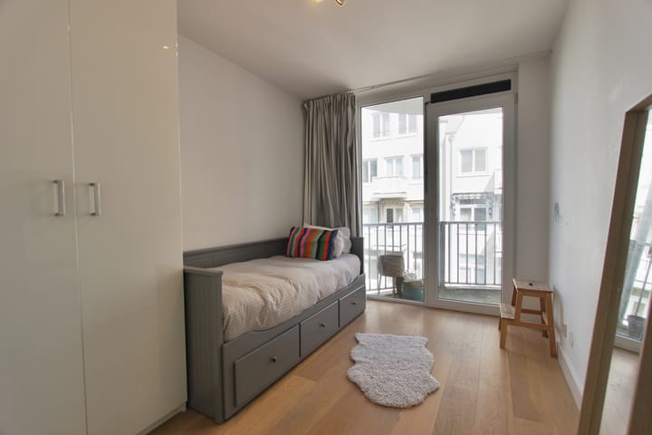 Foto 18 van Utrechtsedwarsstraat 129-E