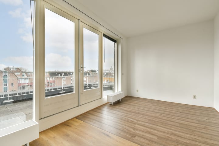 Photo 7 of Wolterbeekstraat 47