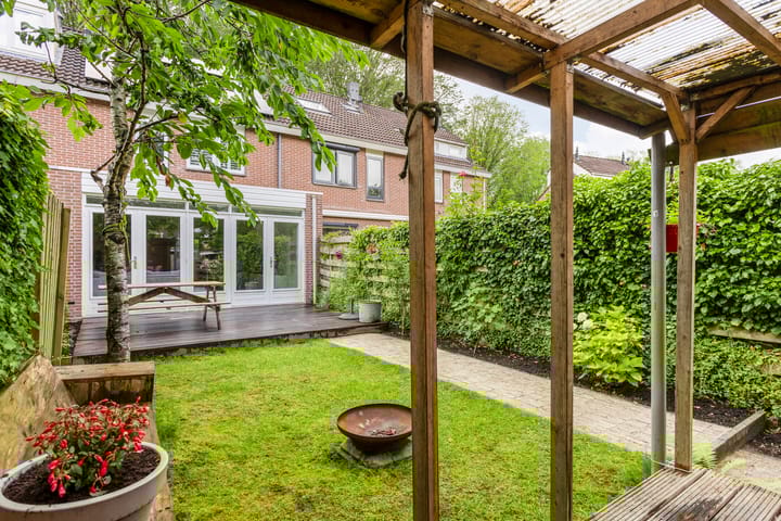 Photo 26 of Gording 24