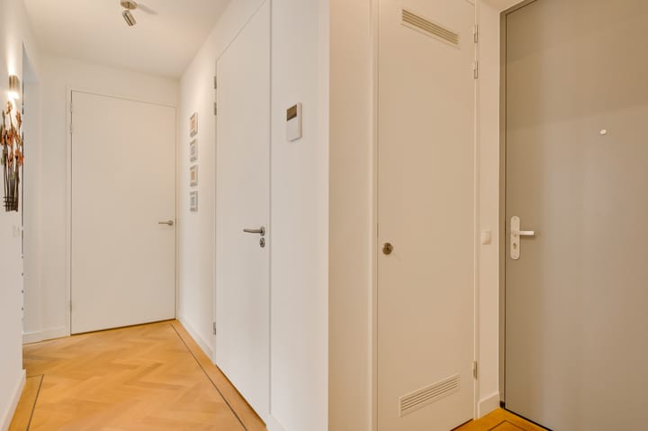 Foto 11 van Reinaldstraat 7-E