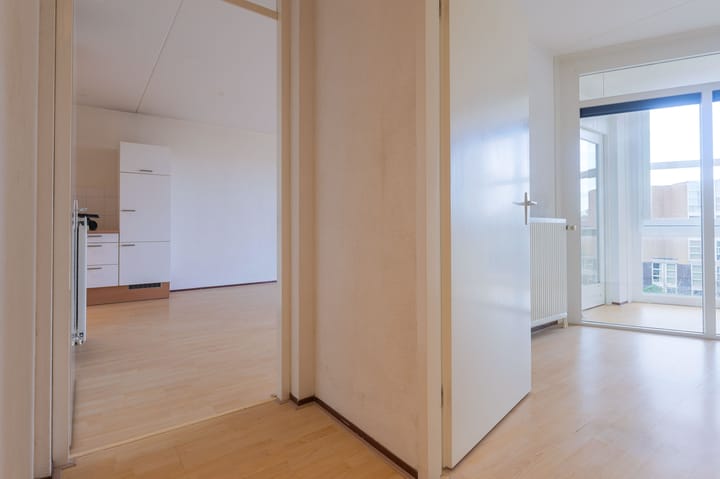 Photo 2 of Meerhuizenstraat 11-M