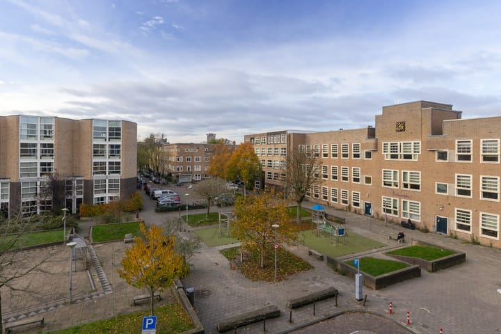 Photo 17 of Meerhuizenstraat 11-M