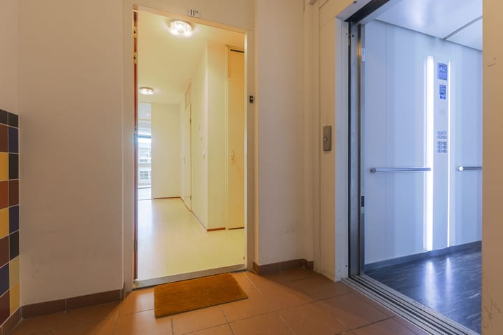 Photo 23 of Meerhuizenstraat 11-M