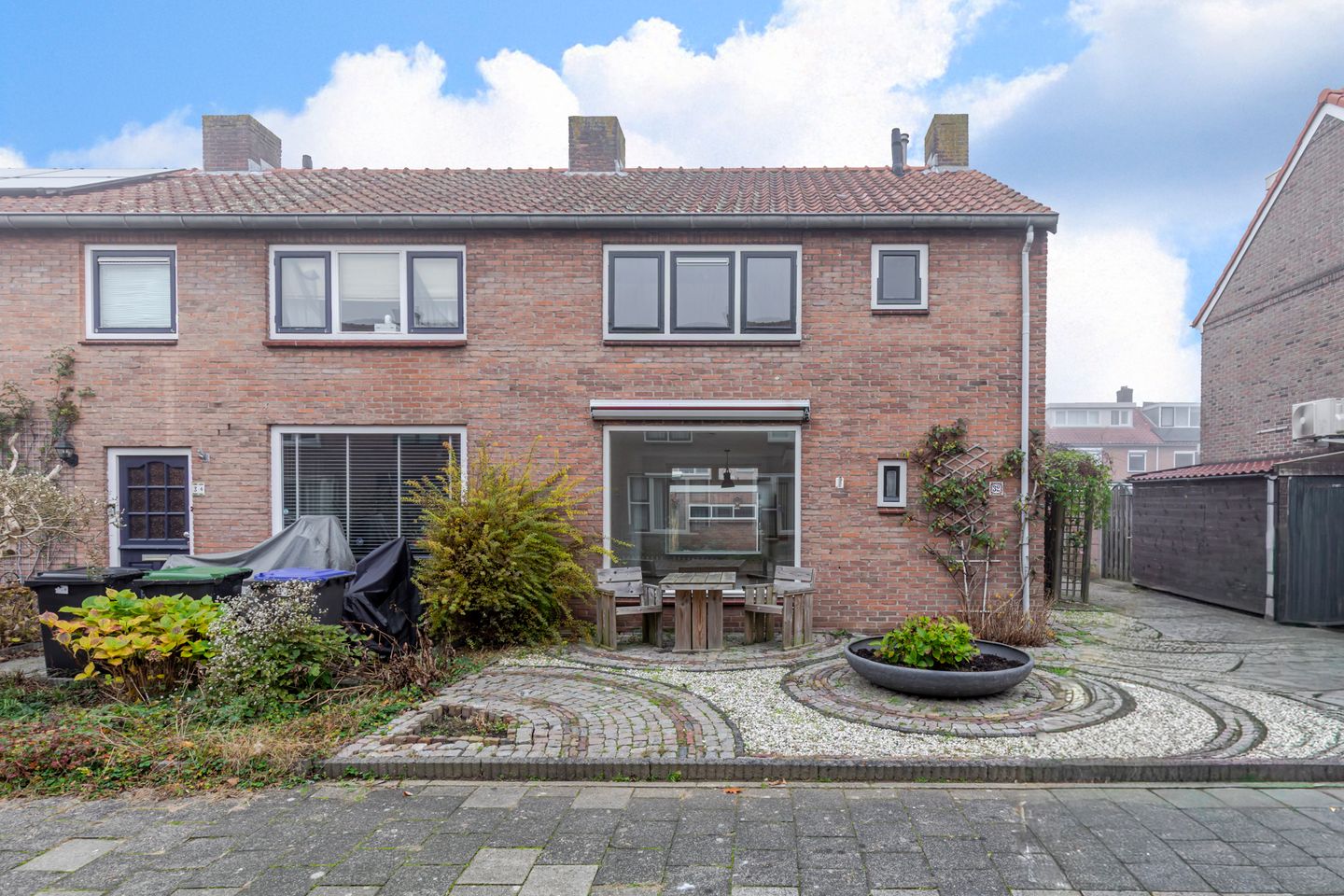 Foto 1 van Rijnenborghstraat 32