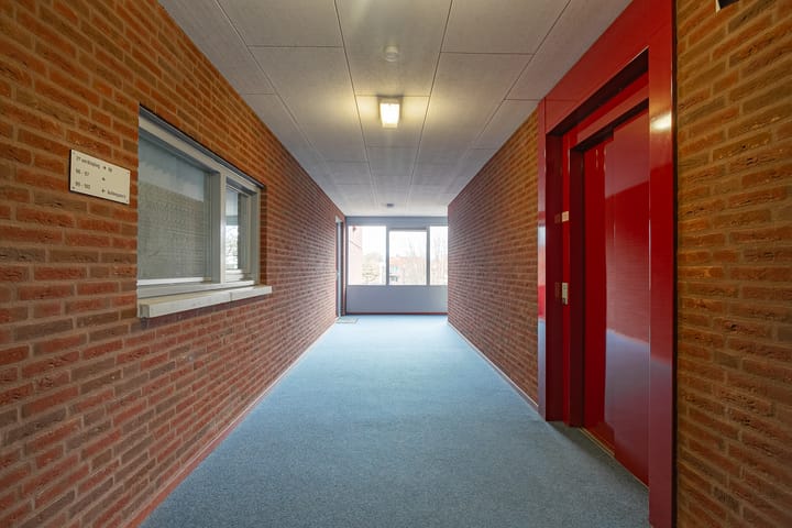 Photo 4 of Insula 98