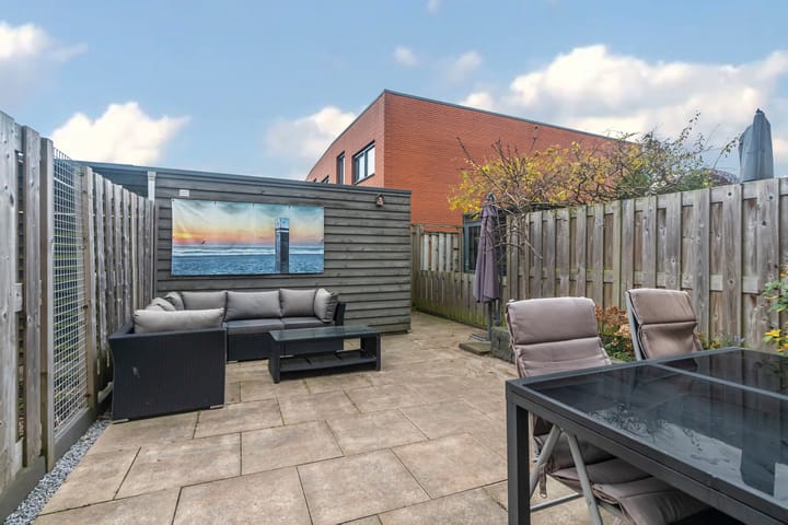 Foto 15 van Middenweg 102