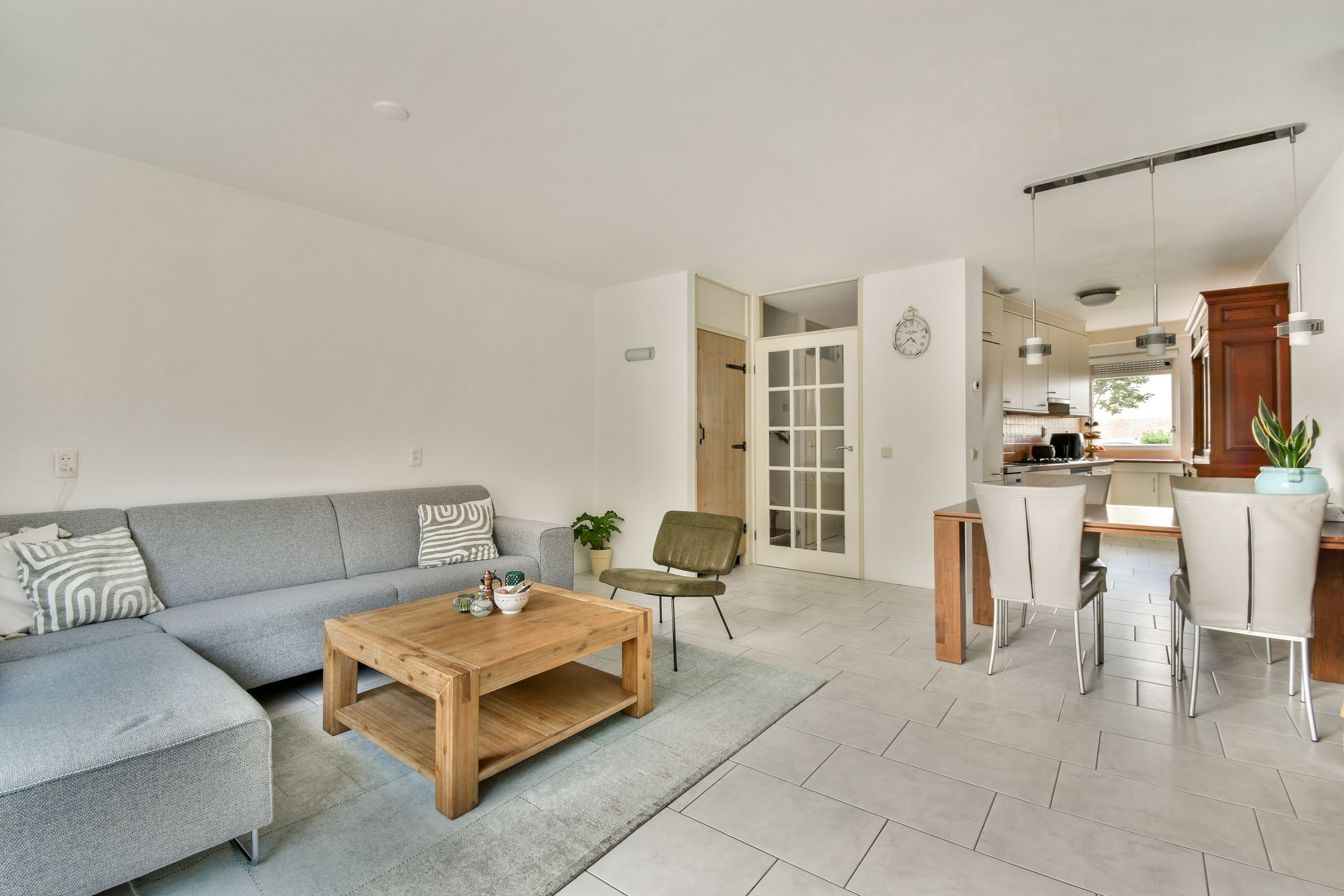 Photo 9 of Johanna Dekhuijzenstraat 18