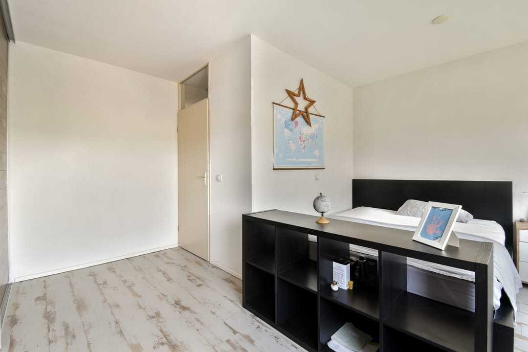 Photo 16 of Johanna Dekhuijzenstraat 18