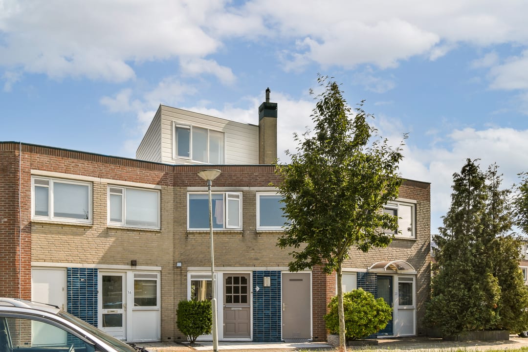 Photo 26 of Johanna Dekhuijzenstraat 18