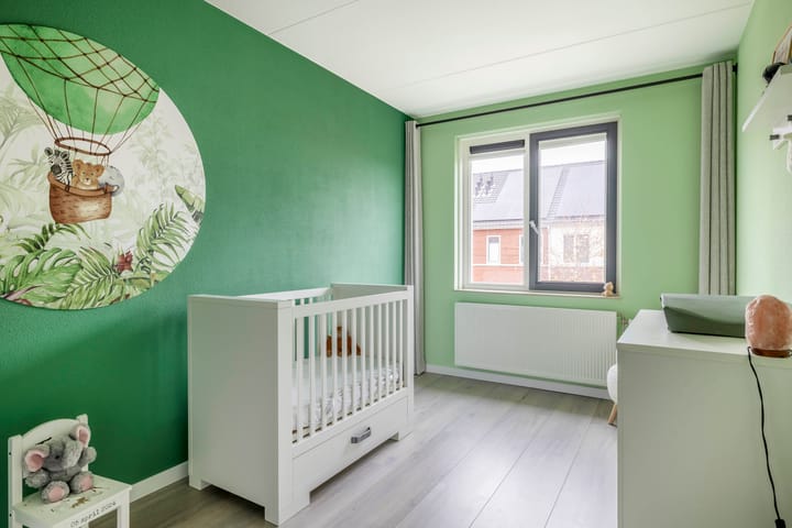 Foto 25 van Vuurvlinder 30