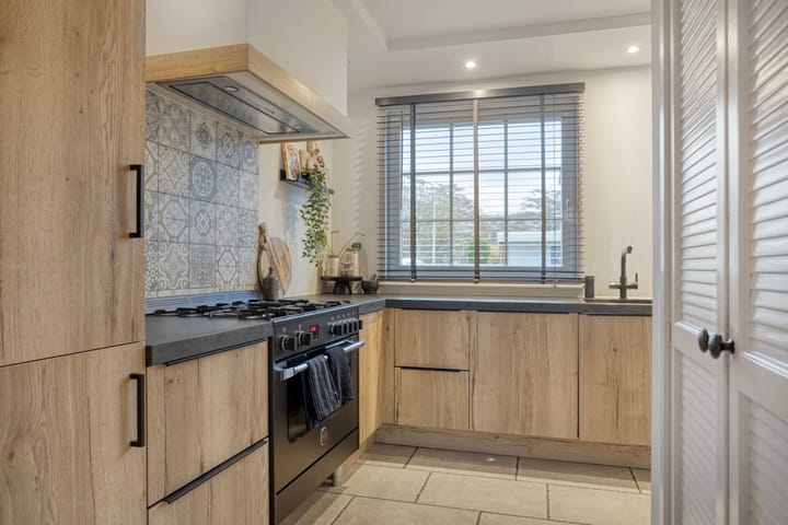 Photo 14 of J. Kruijverstraat 27