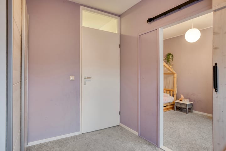 Photo 32 of J. Kruijverstraat 27