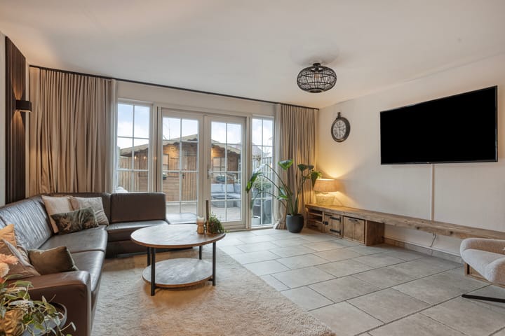 Photo 4 of J. Kruijverstraat 27