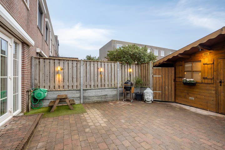 Photo 48 of J. Kruijverstraat 27