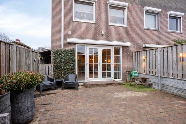 Photo 51 of J. Kruijverstraat 27