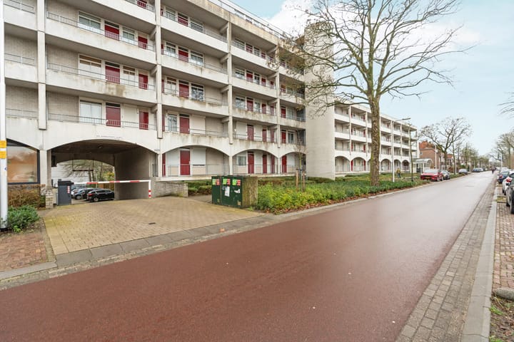 Foto 28 van Thijmstraat 17-E