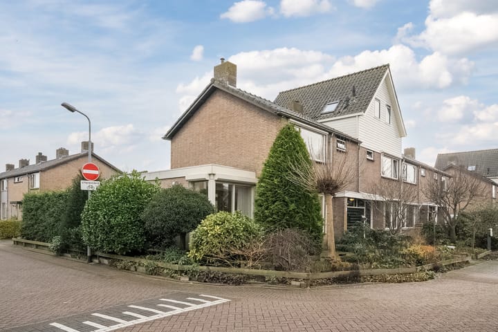 Foto 4 van Acacialaan 1