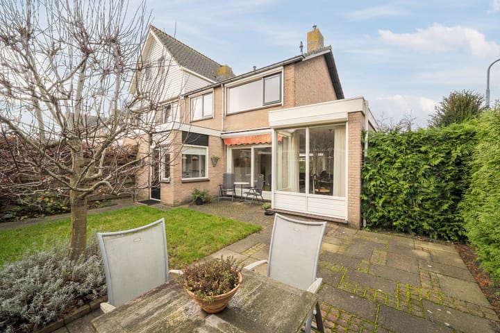 Foto 36 van Acacialaan 1