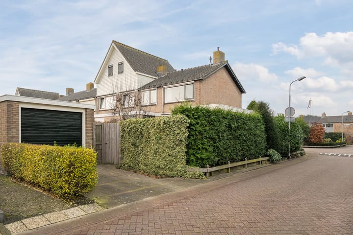 Foto 42 van Acacialaan 1