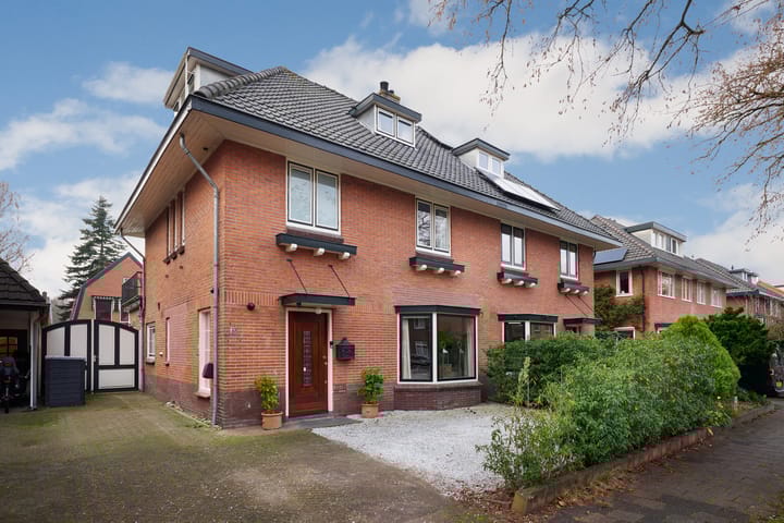 Constantijn Huygenslaan 33