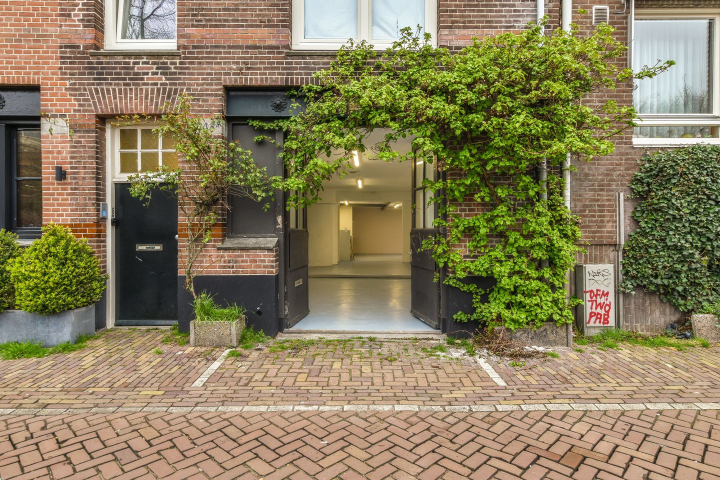 Bekijk foto 2 van Lijnbaansgracht 148-AH