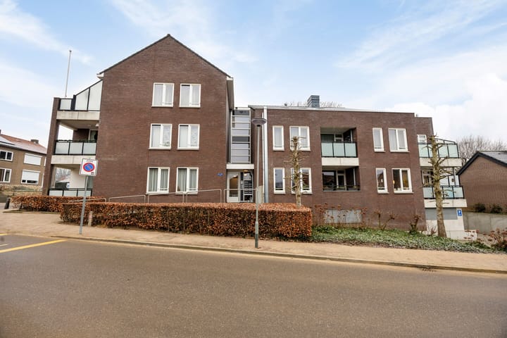 Foto 11 van Dokter Poelsstraat 1-B