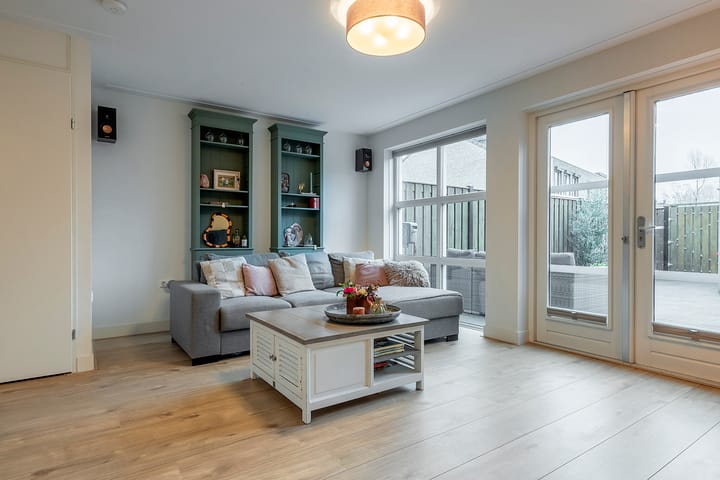 Foto 9 van Conny Stuartlaan 12