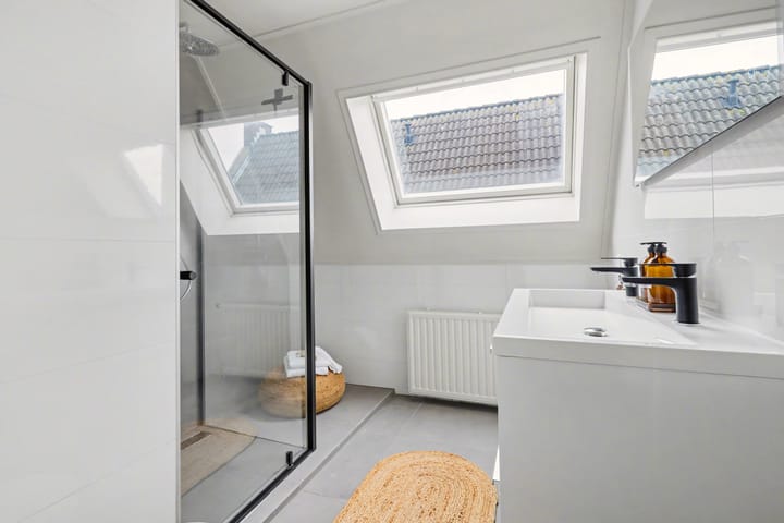 Photo 3 of Hugo de Grootstraat 7