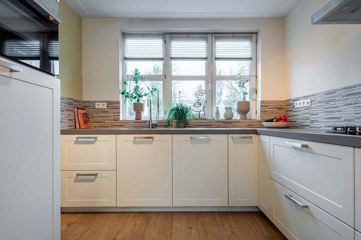 Foto 15 van Conny Stuartlaan 12