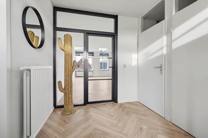 Foto 10 van Hugo de Grootstraat 7