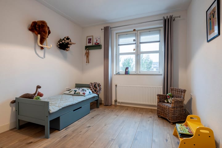 Foto 25 van Conny Stuartlaan 12