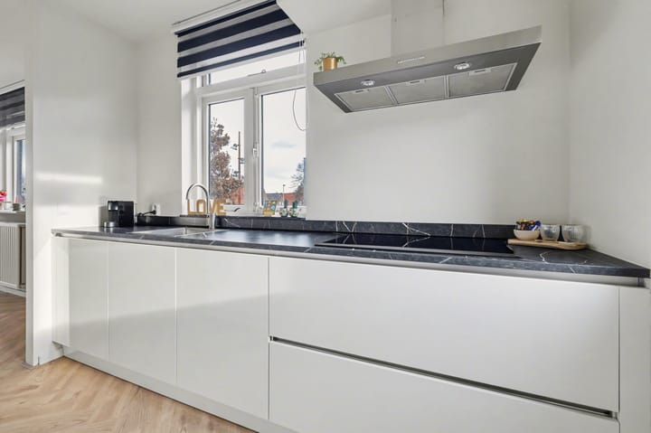 Foto 17 van Hugo de Grootstraat 7