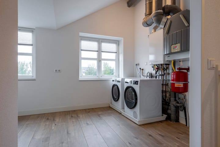 Foto 34 van Conny Stuartlaan 12