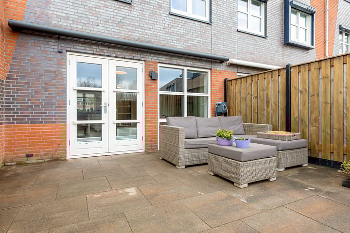 Foto 44 van Conny Stuartlaan 12