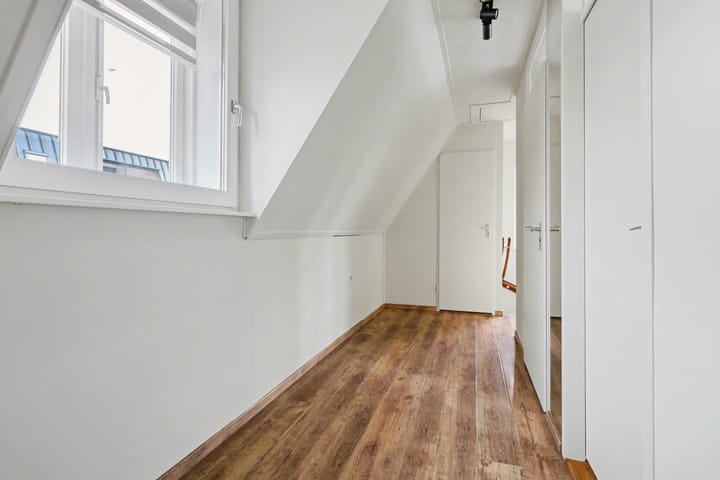 Foto 25 van Hugo de Grootstraat 7