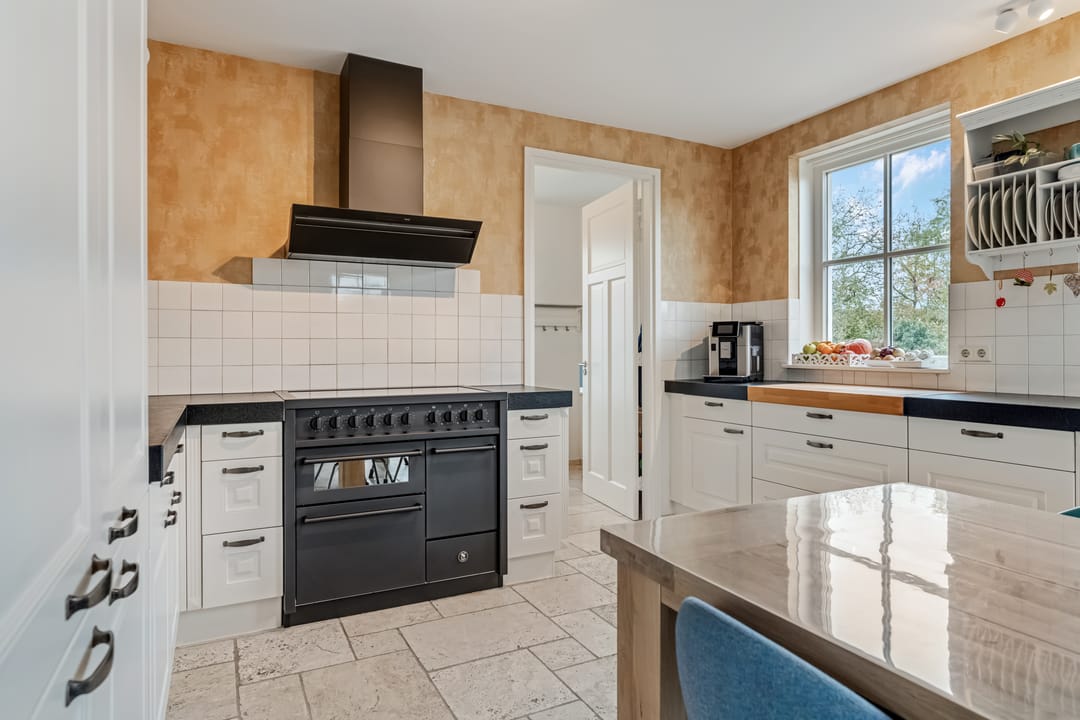 Photo 17 of Bredestraat 3