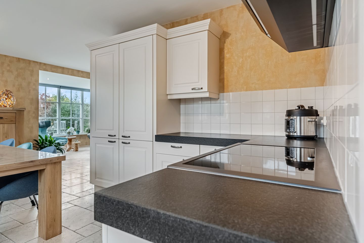 Photo 20 of Bredestraat 3