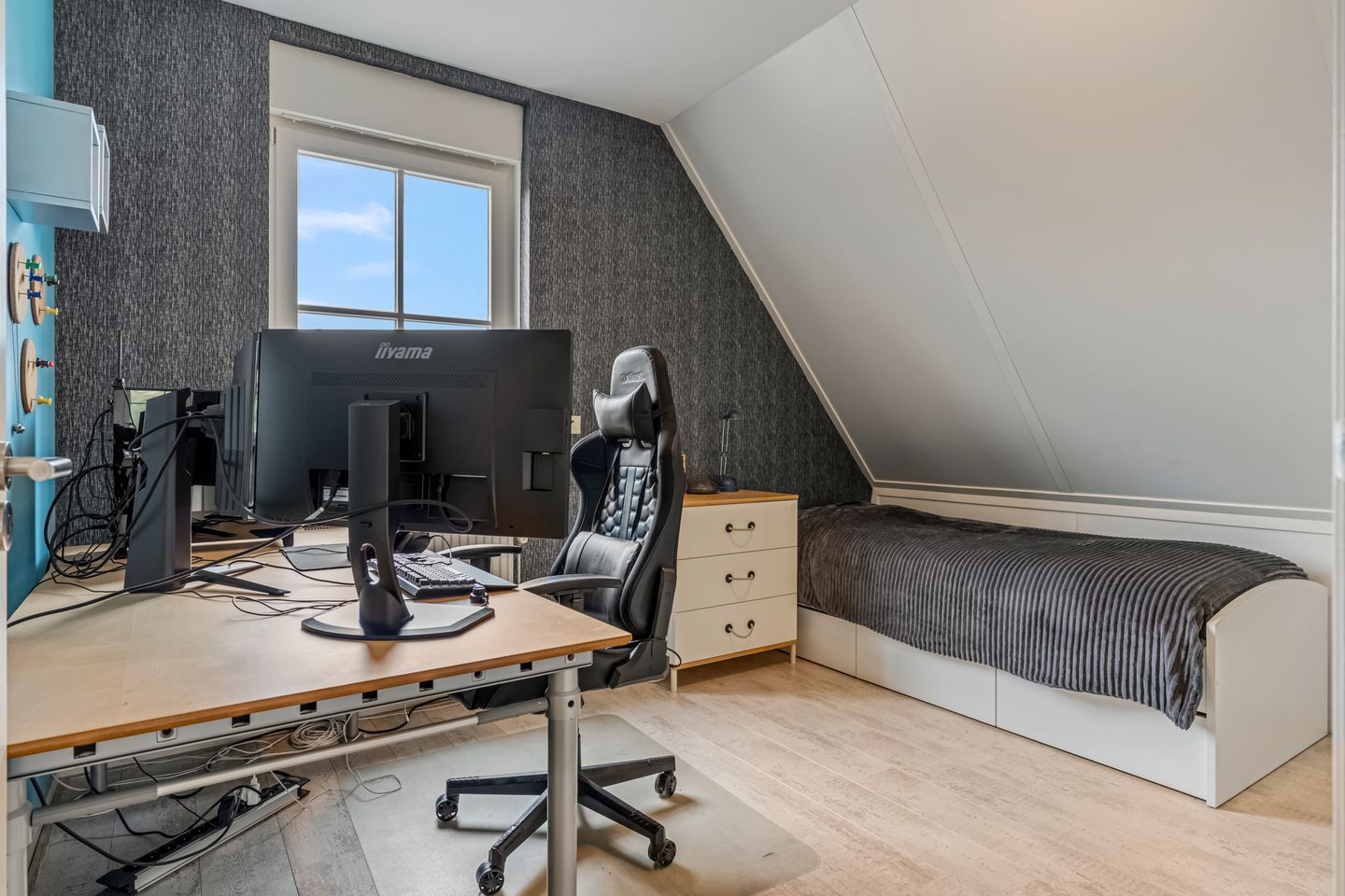 Photo 40 of Bredestraat 3