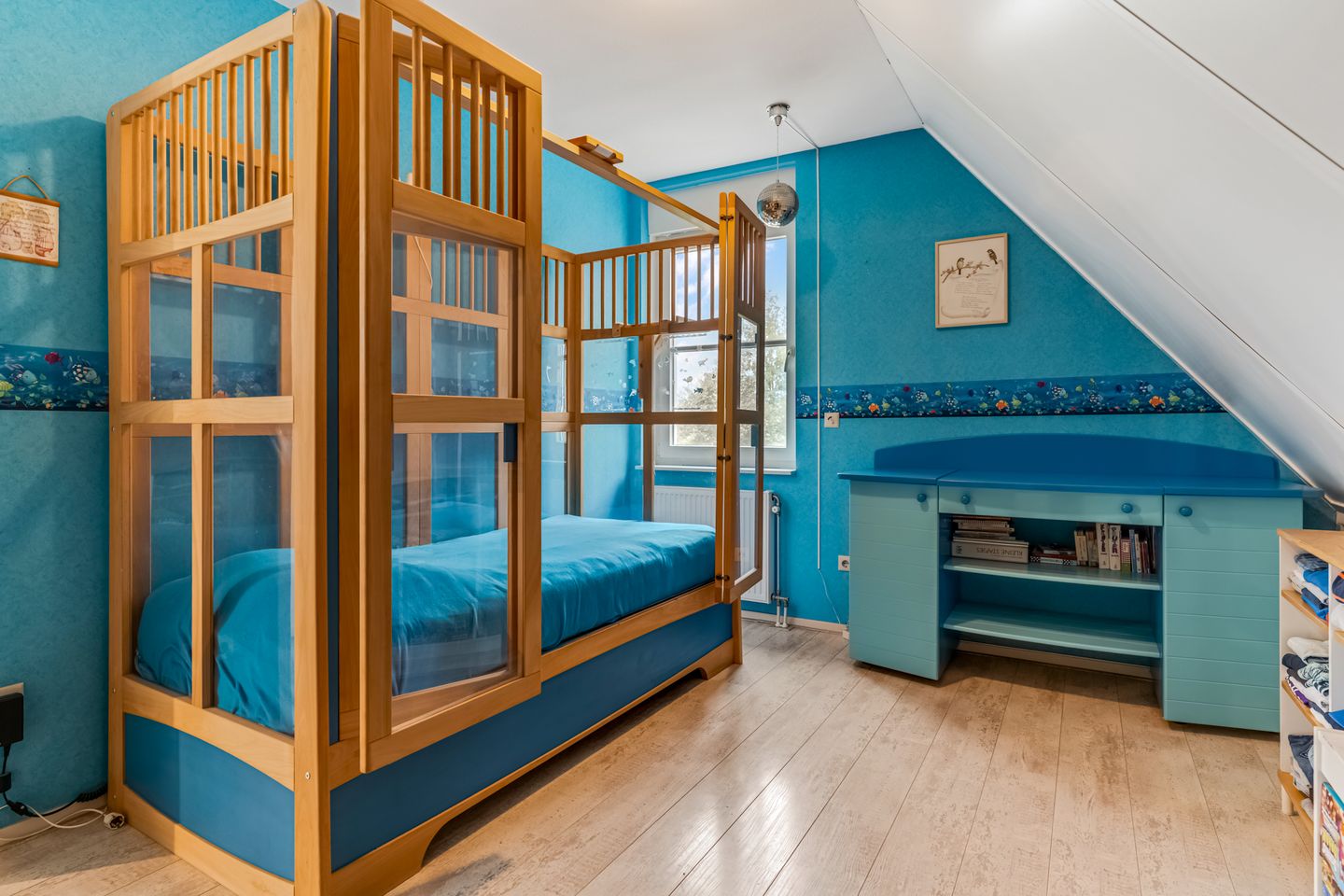 Photo 44 of Bredestraat 3