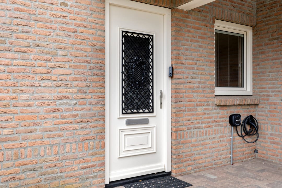 Photo 8 of Acacia 36