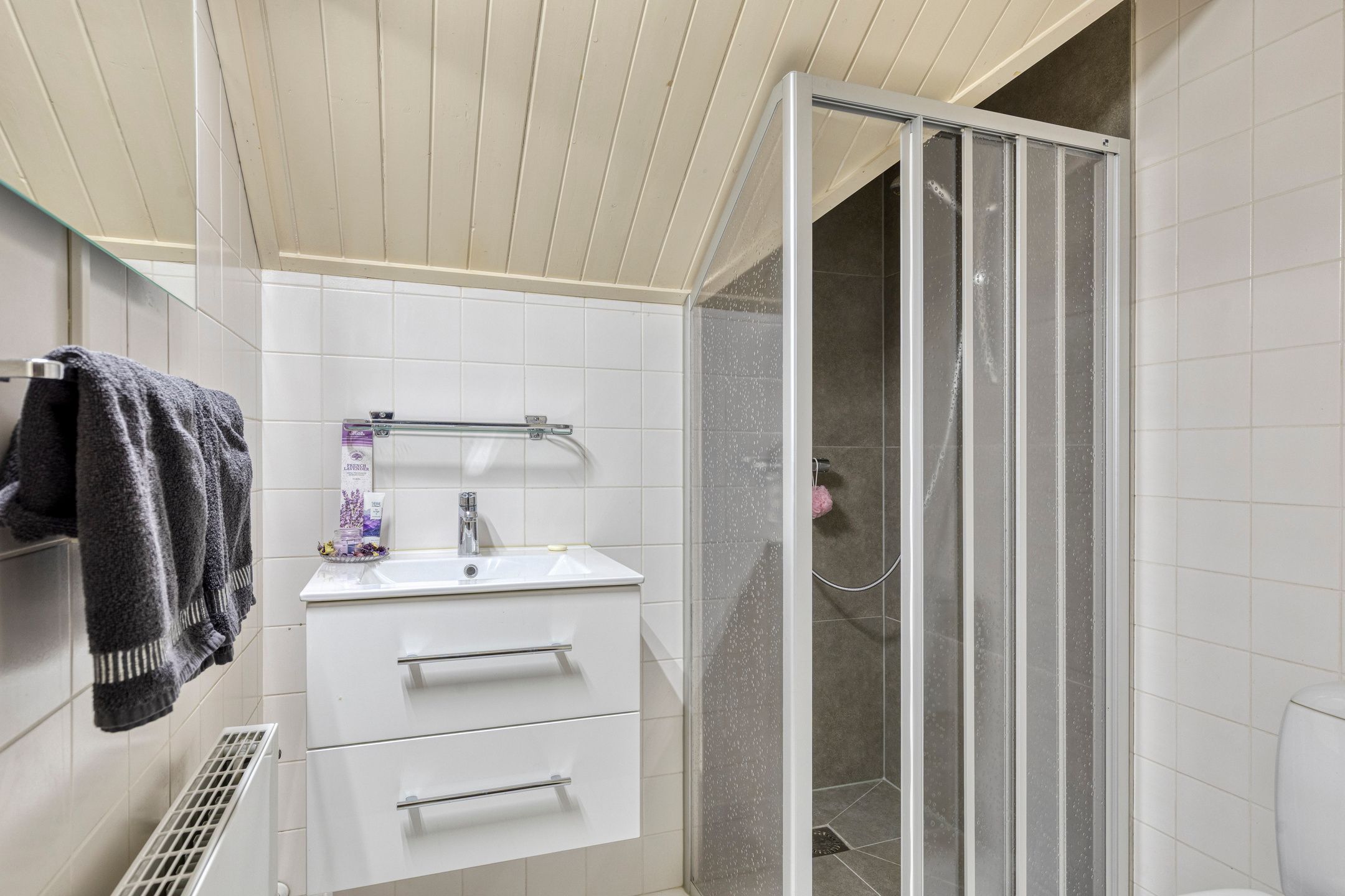 Photo 27 of Acacia 36