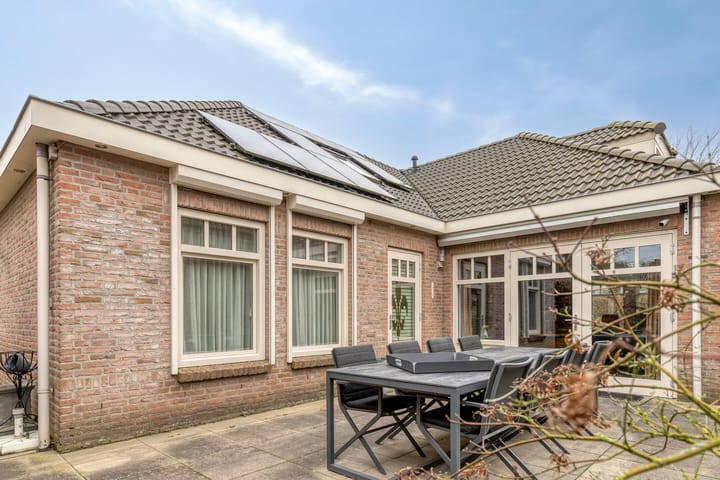 Foto 30 van Acacia 36